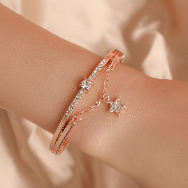 Women Bracelets Classic Lover