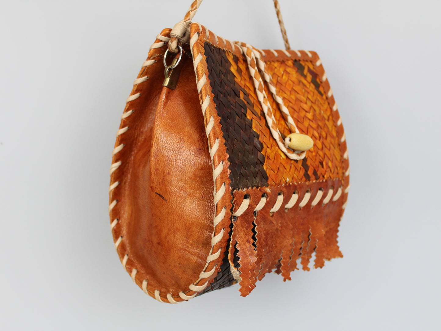 Crossbody Bag - raffia and leather - Handmade