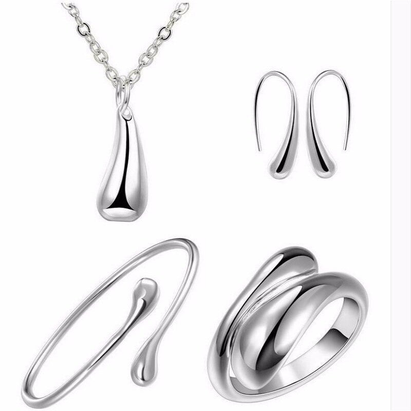 Exquisite Women Jewellery Set