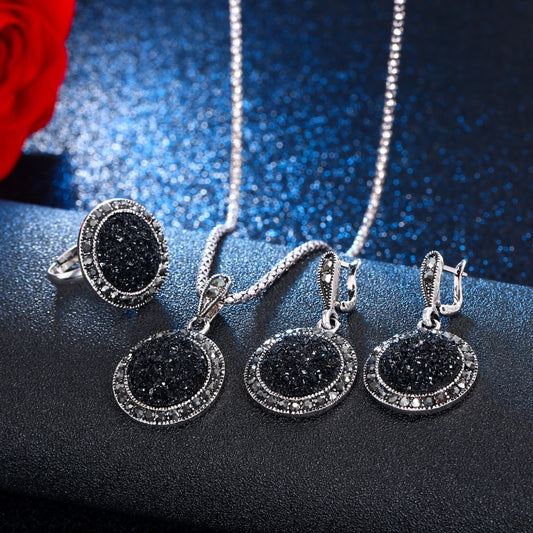 Necklace Earrings Set